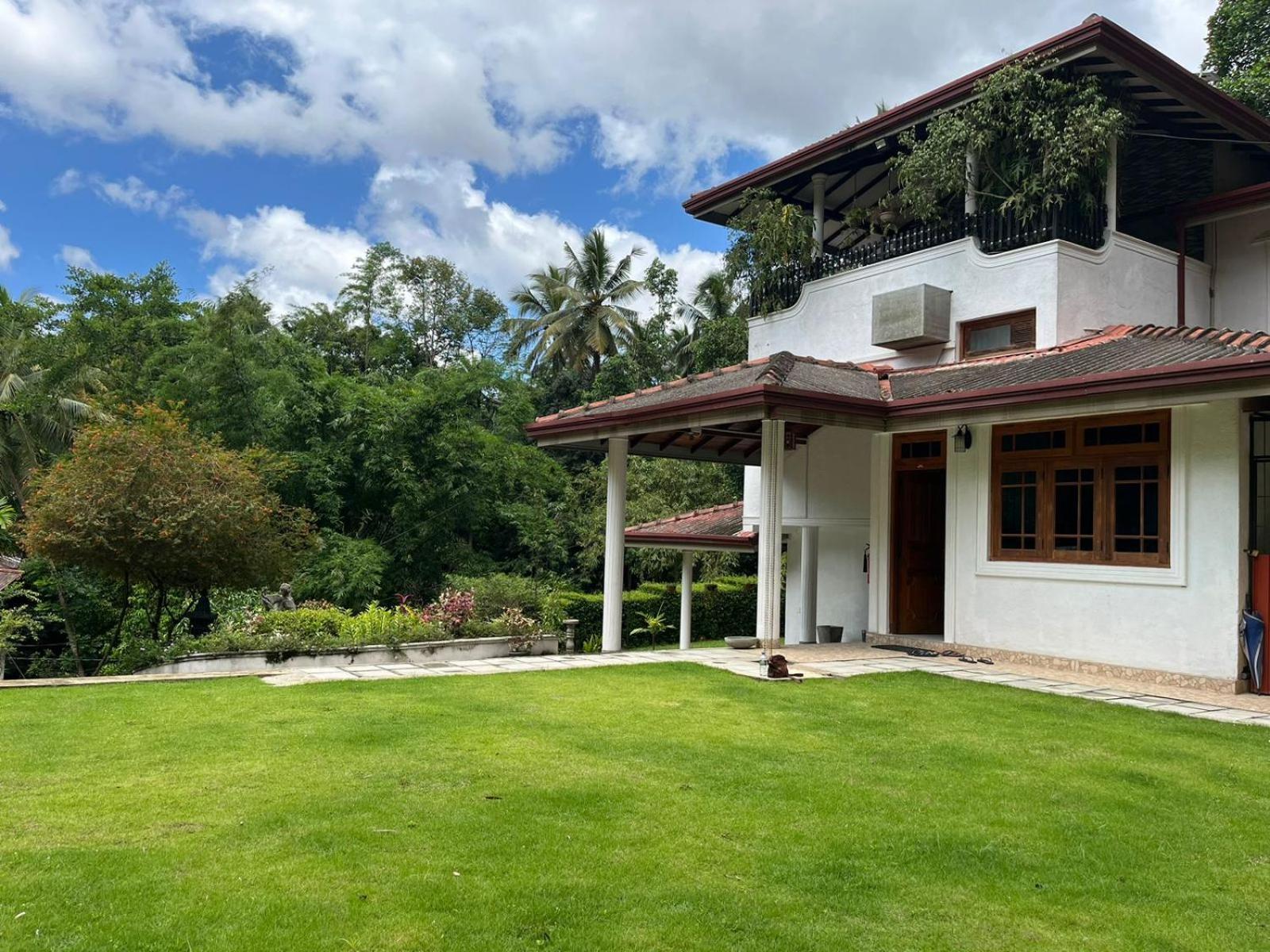Heaven Palace Kandy Exterior foto